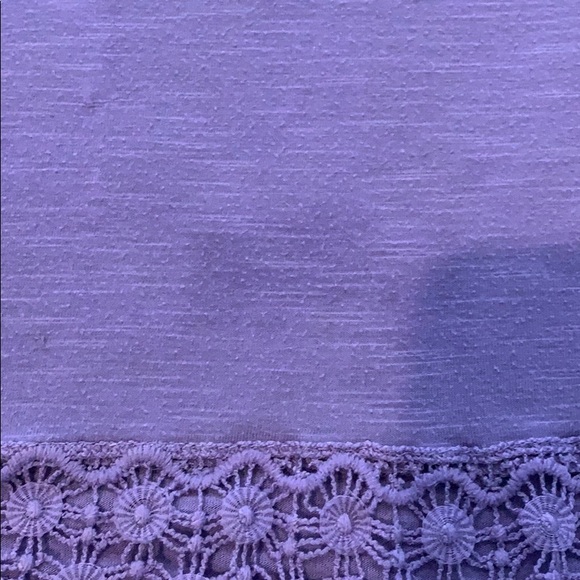 Girls small purple shirt - Picture 3 of 4